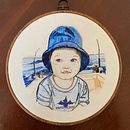 “Little Boy Blue” aka Alex & Rachel’s Son. Un proyecto de Bordado de Stacey Kyme - 16.11.2022