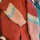 Mi proyecto del curso: Crochet: crea prendas con una sola aguja. Een project van  Modeontwerp, Textiel, DIY, Haken y Textielontwerp van Fanny Lavanchy Needham - 09.07.2024