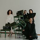 Mi proyecto del curso:Proxecto para grupo musical. Photograph, Portrait Photograph, and Studio Photograph project by antoniorubiosantos - 04.16.2024