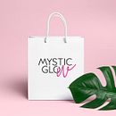 Mystic Glow Cosmetic. Design, Br, ing, Identit, and Graphic Design project by Ariadna Hervel - 07.12.2024