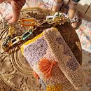 My project for course: Punch Needle Techniques for Custom Accessories. Un progetto di Artigianato, Ricamo, Fiber Art, DIY, Punch needle e Textile Design di raeesah85 - 24.07.2024