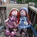 Mi proyecto del curso: Elaboración de muñecas amigurumi románticas. Un proyecto de Artesanía, Diseño de juguetes, Tejido, Crochet, Amigurumi y Diseño textil de Marlene Guarin Rhode - 26.07.2024