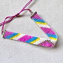 Mi proyecto del curso: Diseño de accesorios con cuentas: teje patrones elegantes. Un proyecto de Diseño de complementos, Artesanía, Diseño de jo, as y Tejido de Bárbara - 28.07.2024