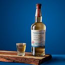 Mi proyecto del curso: Fotografía de objetos brillantes y esquemas de iluminación . Fotografie, Design de iluminat, Fotografie Post-producție, Fotografie de produs, Iluminat fotografic și Fotografie de studio de gabobeltran - 07.30.2024