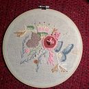Mi proyecto del curso: Técnicas avanzadas de bordado: puntadas y composiciones con volumen. Een project van Borduurwerk y Textielontwerp van América Janequeo - 30.07.2024