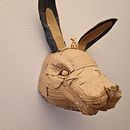 Mein Abschlussprojekt für den Kurs: Papp-Skulpturen für Anfänger. Un projet de Conception de personnages, Artisanat, Beaux Arts , et Sculpture de Dorothee Müller - 03.08.2024