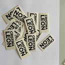 Mi proyecto del curso: Colaboración con marcas: aplica tu estilo artístico a productos de consumo. Graphic Design, Pattern Design, Stationer, and Design project by Cristina Leon - 08.12.2024