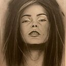 Mi proyecto del curso: Retrato artístico al carboncillo: creando atmósferas Ein Projekt aus dem Bereich Traditionelle Illustration, Bildende Künste, Zeichnung, Porträtzeichnung, Realistische Zeichnung und Artistische Zeichnung von Enrique Rodríguez Rubio - 12.08.2024