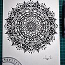 Proyecto del curso: El arte de dibujar mandalas: crea patrones geométricos . Desen & Ilustrație cu cerneală de Victoria García - 09.19.2024