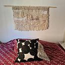 Cabecero de cama. Artesanato, Design de acessórios, Design de interiores, Decoração de interiores, Macramê, Tecido, e Design têxtil projeto de Susana V - 20.09.2024