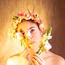 Mi proyecto del curso: Autorretrato fotográfico conceptual. Studio Photograph, Portrait Photograph, Photograph, Post-production, Fine-Art Photograph, Photo Retouching, Photomontage, Self-Portrait Photograph, and Photograph project by Mayte Del Angel - 09.24.2024