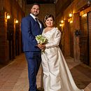 Mi proyecto del curso: Fotografía de boda: sesión de pareja. Un projet de Composition photographique, Photographie, Photographie de portrait , et Photographie documentaire de Aarón Rodriguez - 18.10.2024