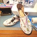 Il mio progetto del corso: Design e fabbricazione di espadrillas. Projekt z dziedziny Craft, Projektowanie obuwia, Projektowanie dodatków i  Tkactwo użytkownika Elena Trevisan - 28.10.2024