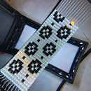 Meu projeto do curso: Design de bijuteria: crie patterns elegantes com miçangas. Un proyecto de Diseño de complementos, Artesanía, Tejido, Diseño de jo y as de magifernandes - 01.11.2024