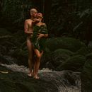 Jungle love / Self Portrait. Un progetto di Fotografia di Ana Gracey - 03.11.2024