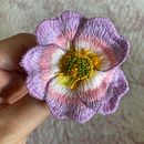 Meu projeto do curso: Bordado stumpwork: crie ornamentos em 3D  . Embroider, Jewelr, Design, and Textile Design project by Gabrielly da Paz Matos Nascimento - 11.03.2024