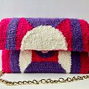 Mi proyecto del curso: Técnicas de punch needle para accesorios personalizados. Un projet de Artisanat, Broderie, DIY, Art textile, Punch needle , et Design textile de Veronica Osorio - 08.11.2024