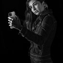 My project for course: Modern Headshot Photography: Capture Profound Portraits. Een project van Digitale fotografie, Artistieke fotografie,  Fotografische verlichting, Fotografie, Portretfotografie y Studiofotografie van John Nychka - 01.11.2024
