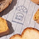 LA P'TITE FRANCE. Un proyecto de Ilustración digital, Diseño gráfico, Br, ing e Identidad y Packaging de Infinito Brand Consultants - 03.12.2024