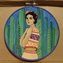 Frida con nopales. Un progetto di Ricamo, Pittura ad acquerello e Textile Design di lomira - 22.12.2024