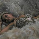 Sleeping beauty. Un proyecto de Fotografía, Fotografía de estudio, Fotografía de moda y Fotografía de retrato de Manuel Escalona - 28.12.2024