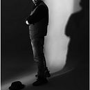 A Waiting for my shadow to arrive . % Faris M tarafından hazırlanan Sanat Yönetmenliği, Ve Moda Fotoğrafçılığı projesi - 01.17.2025
