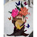 Summer Embroidery Project. Artesanato, e Bordado projeto de Pat Chatman - 06.02.2025