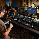 Hilo Rojo Leyenda. Een project van Geluidsontwerp, Muziekproductie y Audio van pp1964lu - 09.02.2025