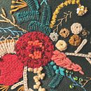 Proyecto Corales Bordados. Un projet de Broderie , et Design textile de Veronica Osorio - 03.03.2025