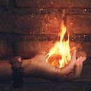 Ignis. Un progetto di Fotografia, Postproduzione fotografica, Ritocco fotografico, Fotografia artistica, Composizione fotografica e Fotomontaggio di Sandra - 08.03.2025
