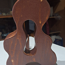 lamp. Un proyecto de Diseño de complementos, Artesanía, Cerámica, Decoración de interiores y DIY de liz Baez - 16.04.2025
