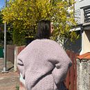 Kardigan fioletowy Ein Projekt aus dem Bereich Crochet, DIY, Modedesign, Weben und Textildesign von Joanna Zakrzewska - 22.04.2025