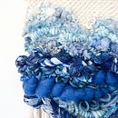 Proximity to the Sea. Un proyecto de Diseño textil, Telar, Tejido y Artesanía de amanda flourie - 28.04.2025