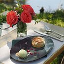 Gorgeaus Lemon Tart. Een project van Digitale fotografie, Culinaire fotografie, Fotografie voor Instagram, Lifest, le fotografie, Mobiele fotografie, Retoucheren van foto's, Fotografie, Productfotografie, Social media, Food St y ling van Beatričė M. - 13.05.2025