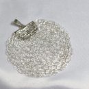 joyeria tejida en hilos de plata . Projekt z dziedziny Sz, dełkowanie, DIY, Projektowanie mod,  Tkactwo, Wzornictwo tekst, liów i Craft użytkownika Marissella Elizabeth Fiestas Cobeñas - 27.05.2025