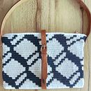 HIDRÀULIC SYLVIA CLARÀ . Un progetto di Design di accessori, Uncinetto, DIY, Fiber Art, Pattern design e Textile Design di sylviagclara - 04.06.2025