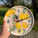Uhr mit Zitronen Ein Projekt aus dem Bereich Keramik von nora_levi - 08.06.2025