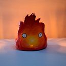 Candelabro Calcifer. Un proyecto de Cerámica, Pintura acrílica y Artesanía de Laryssa Ferreira - 19.06.2025
