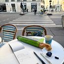 Baguette, coffee & Paris  . Ilustrasi tradisional proyek oleh R Jun - 06.20.2025