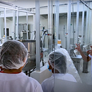 Divulgación científica BIOFILM - Biopelículas | Proyecto del SENA Mosquera. Un proyecto de Realización audiovisual, Postproducción audiovisual, Producción audiovisual					, Cine, vídeo y televisión de Jorge Andrés Trujillo Castro - 26.06.2025