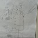 Chica jugando volet. Un proyecto de Bellas Artes, Bocetado, Dibujo a lápiz, Dibujo, Dibujo realista y Dibujo anatómico de Miguel Urbano Alva Chauca - 26.07.2025