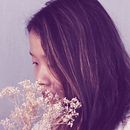 Self-Portraits. Un proyecto de Fotografía para Instagram, Fotografía y Autorretrato Fotográfico de Van Thi Diep - 14.08.2025