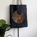 Embroidery on denim tote. Embroider, Arts, Crafts, Sewing, Fashion Design, DIY, Patternmaking, and Dressmaking project by Marie Christina D - 08.21.2025