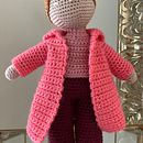 Creacion de muñeca, ropa y accesorios a crochet. Projekt z dziedziny Craft, Sz, dełkowanie, Projektowanie zabawek,  Tkactwo, Amigurumi, Wzornictwo tekst i liów użytkownika Paulina Sousa - 20.09.2025