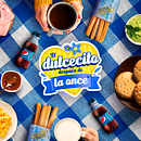 El dulcecito después de la once. Een project van  Ontwerp,  Design management,  Reclame,  Creativiteit,  Art direction, Grafisch ontwerp, Fotografie,  Br, ing en identiteit, Social media, Fotografische postproductie, Digitale fotografie, Retoucheren van foto's,  Video, Logo-ontwerp, Vectorillustratie y Fotografie voor Instagram van Betsy La Chira - 27.10.2025