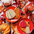 Kusama Inspired Cookies. Un projet de Pâtisserie, Art comestible , et Glaçage de westcoastposies - 05.11.2025