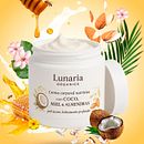 Lunaria Organics. Een project van Posterontwerp van Ana Pámpano Payo - 28.11.2025