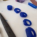 cera. Un proyecto de Diseño de moda, Diseño de jo, as, Diseño de complementos y Artesanía de Tatiana Gaitan - 05.12.2025
