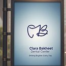 Dental clinic design. Een project van  Br, ing en identiteit,  Ontwerp, Logo-ontwerp y Grafisch ontwerp van sandy_bekhet00 - 18.01.2026