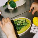 Identidad visual KÜCHE 33. Graphic Design, Design, Br, ing & Identit project by giuliana avallone - 03.12.2026